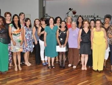 Nova diretoria do conselho para mulheres toma posse em Botucatu