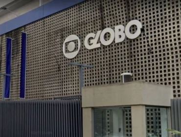 Atitude grotesca e agressiva de repórter da Globo revela o clima que ronda a emissora (veja o vídeo)