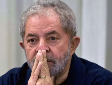 Lula toma a primeira 'pancada' do 2º turno, justamente em São Bernardo, seu ‘berço’ político