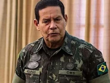 General Mourão relembra ameaça comunista e manda claro recado: 'Eles que venham, não passarão!' 