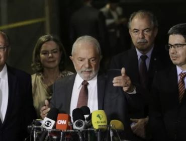 Finalmente, surge uma explicação para a antecipação da diplomação de Lula