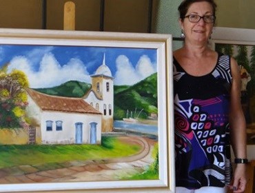 Paisagens de Márcia Rigonatti enchem de cor o Paço Municipal