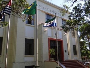 Equilíbrio nas contas municipais garante serviços essenciais à população