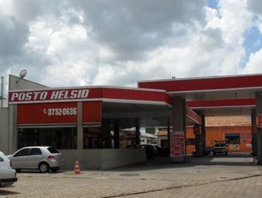 GERENTE DO POSTO HELSID VOLTA AGREDIR PESSOAS