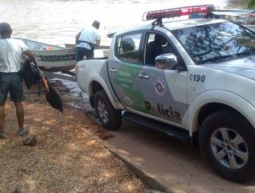 INVASORES DE ÁREA VERDE NO COSTA AZUL FORAM AUTUADOS PELA POLÍCIA AMBIENTAL