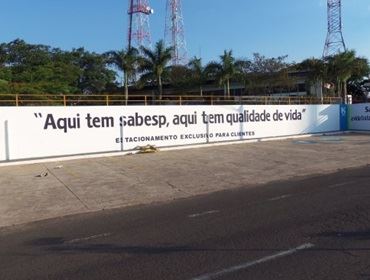 CRIME AMBIENTAL: Sabesp contamina nascente de água no Bairro Vera Cruz  em Avaré.
