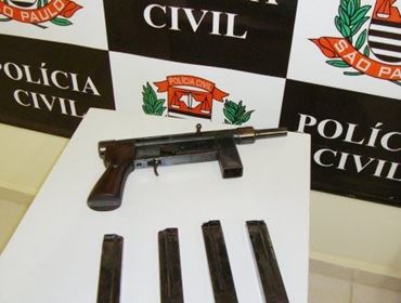 POLÍCIA CIVIL ENCONTRA SUBMETRALHADORA NA RODOVIA ANTONIO SALIM CURIATI