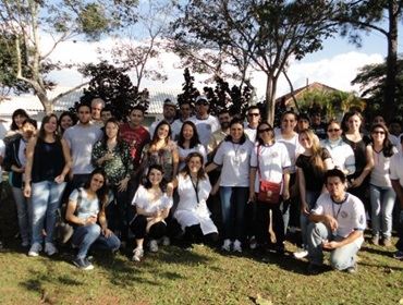 GRUPO DE PESQUISA DA UNESP DE BOTUCATU REALIZAM PESQUIZAS  DOMICILIARES.
