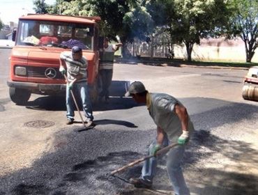 Tapa-Buracos intensifica recuperação nas ruas da Brabância, bairro de Avaré